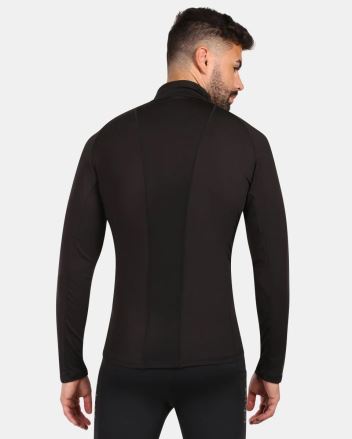 Pánské funkční tričko Kilpi WILLIE-M černá 3XL na modelovi z pohledu zezadu, zdůrazňující přiléhavý střih. (1)