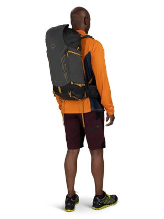 Batoh Osprey Talon Velocity 30 dark charcoal/tumbleweed yellw (3)