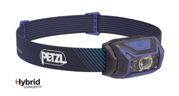 Čelovka Petzl Actik® Core Blue