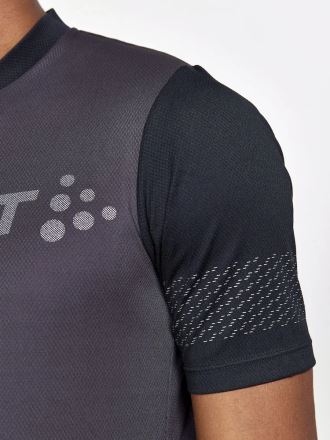 Detail rukávu pánského cyklistického dresu Craft CORE Endur šedá. (4)