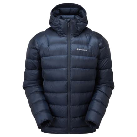 Přední pohled na bundu Montane Anti-Freeze XT Hoodie caper L v tmavě modré barvě s kapucí.