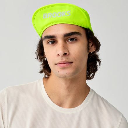 Kšiltovka Brooks LW Packable Hat 2.0 žlutá (2)