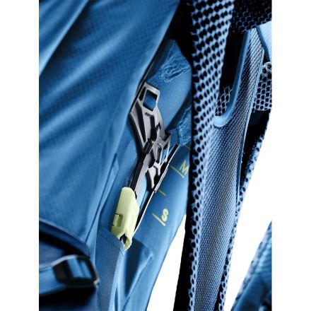 Turistický batoh Deuter Futura Pro 32 cherry-masala (7)