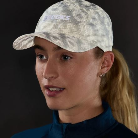Kšiltovka Brooks Journey Reflective Hat bílá (3)