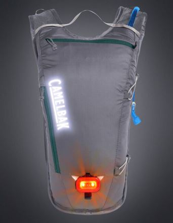 Cyklistický batoh Camelbak Classic Light agave green/mineraL blue 2+2L (3)