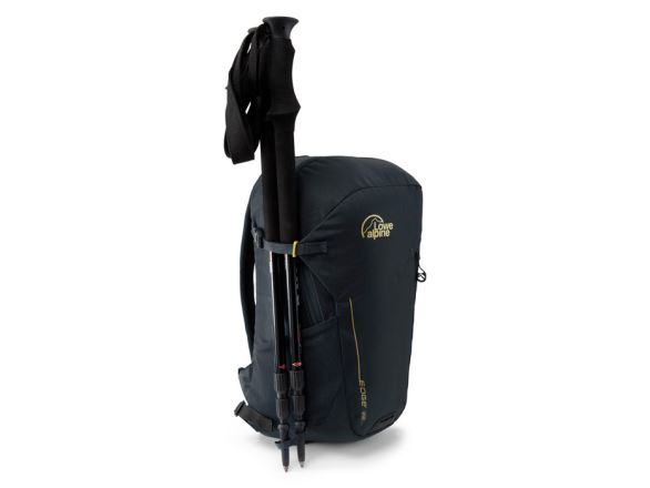Batoh Lowe Alpine Edge 18L ebony/EB (3)