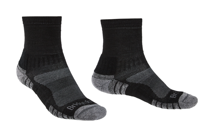 Ponožky Bridgedale Hike Lightweight Ankle Merino Performance black/silver/822 M (6-8,5)