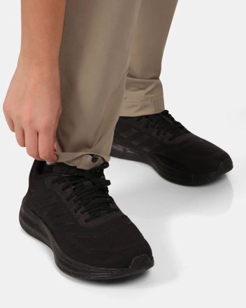 Detail úpravy nohavice u Dámských outdoorových kalhot Kilpi BELVELA-W khaki. (3)