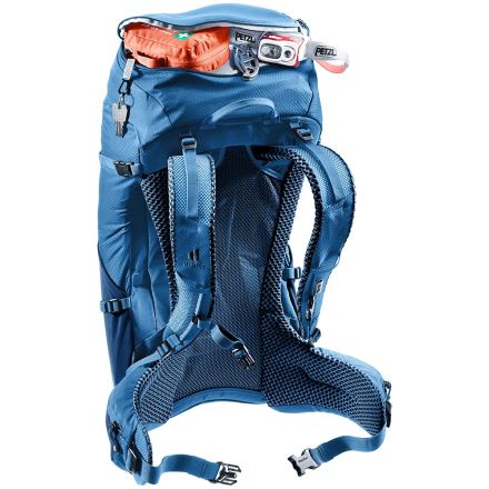 Turistický batoh Deuter Futura 26 black (5)