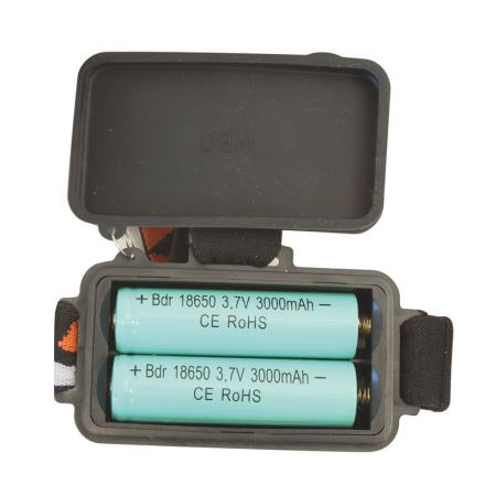 Čelovka Yate Puma II, 6W CREE, 2x bat 18650, nabíječka (2)