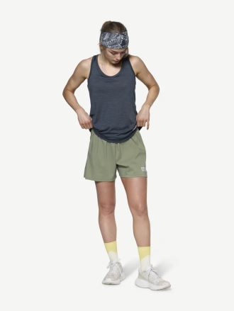 Dámské tílko Devold Endurance Merino 130 Singlet night (3)