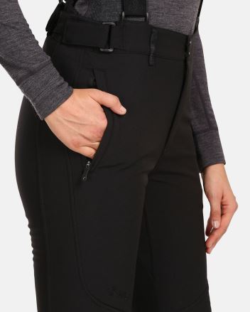 Detailní pohled na kapsu s rukou Dámských lyžařských kalhot Kilpi RHEA-W černá. (2)